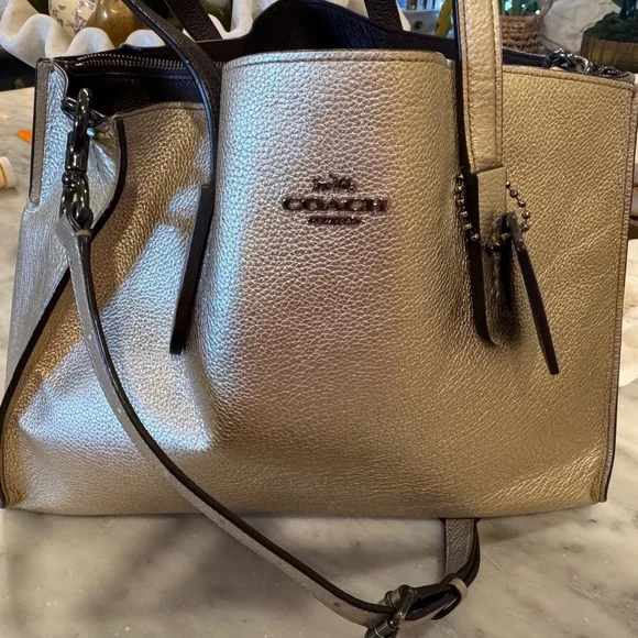 Coach Metallic Gold Shoulder Bag - Picture 3 of 13